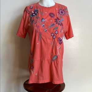 Johnny Was Embroidered Top size small whimsy boho